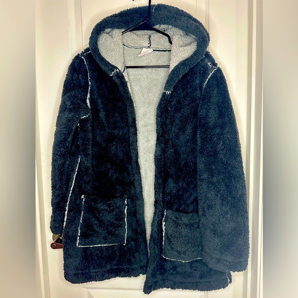 XL plush draped open front sweater with pockets